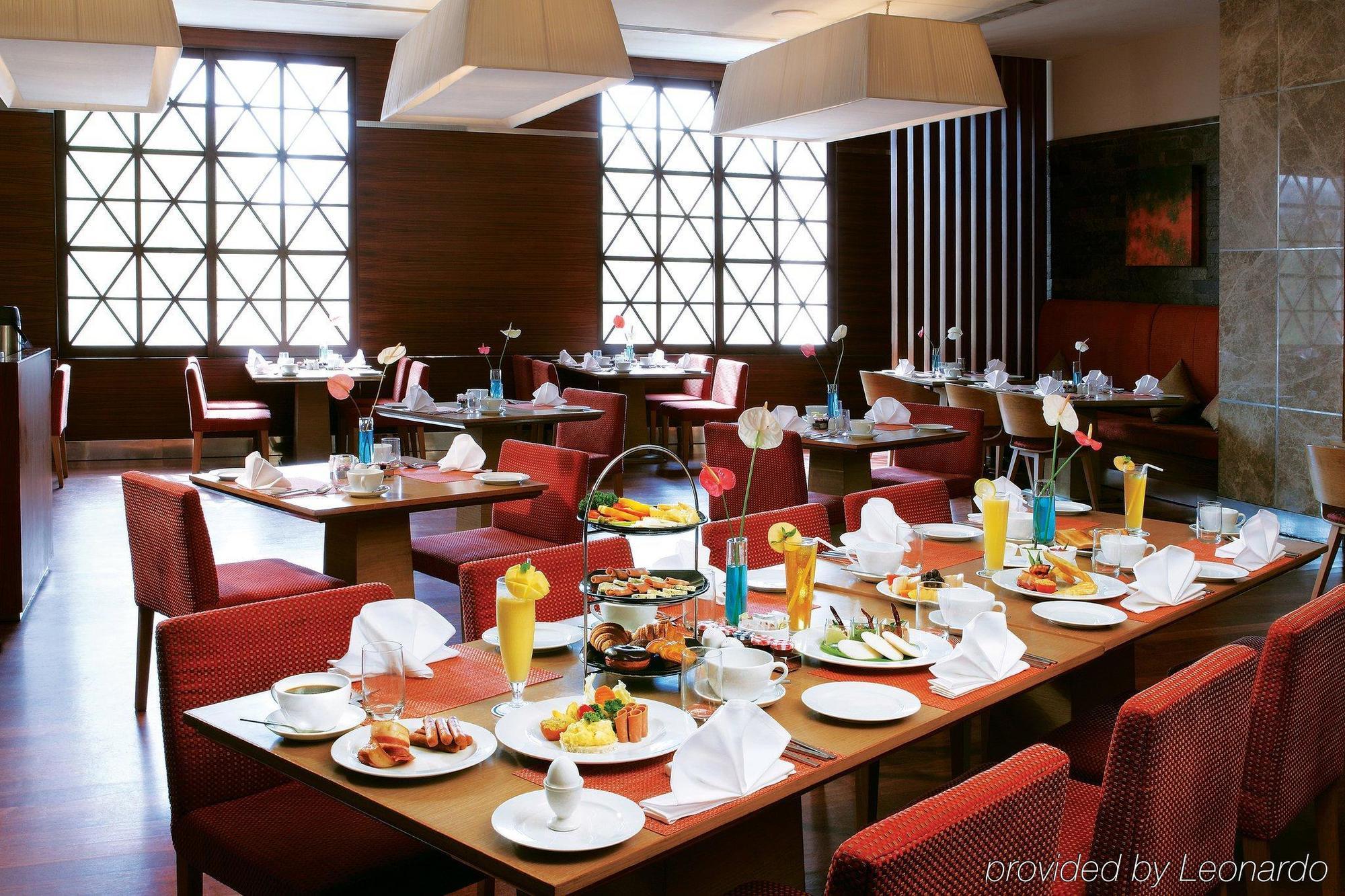 טריואנדרום Hyatt Regency Trivandrum מסעדה תמונה
