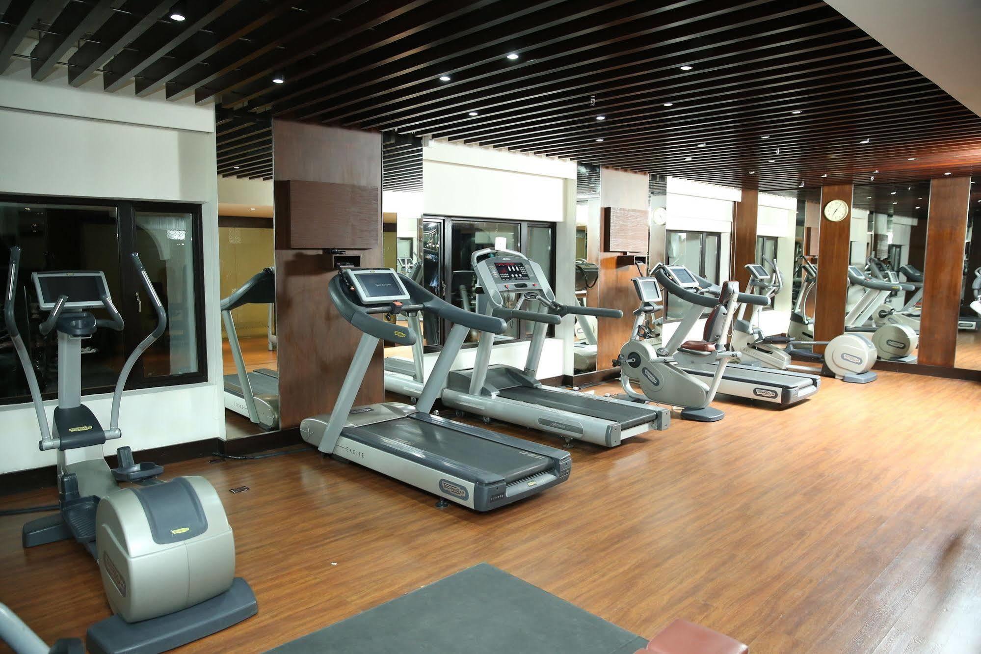 טריואנדרום Hyatt Regency Trivandrum מראה חיצוני תמונה