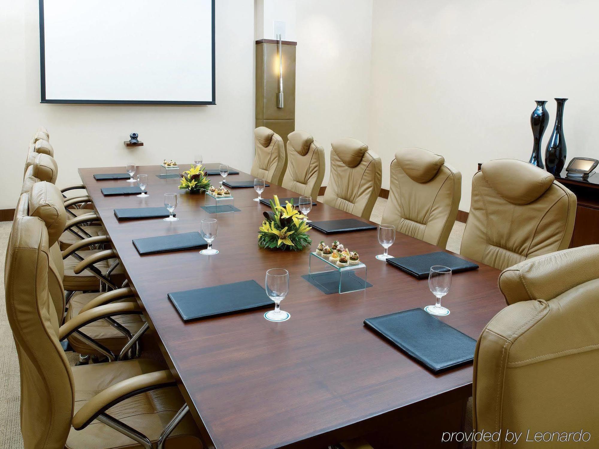 טריואנדרום Hyatt Regency Trivandrum מראה חיצוני תמונה